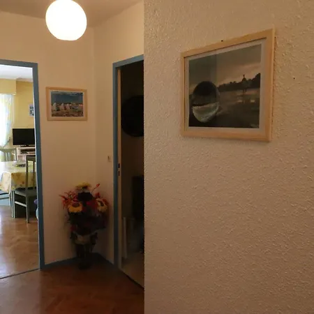 Apartment T2 A - De Pontaillac - 2 Adultes/2 Enfants, Terrasses, Parking, Proche Commerces - Fr-1-738-32 Royan